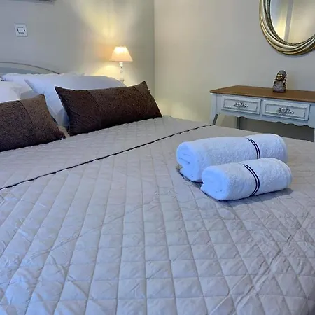 Διαμέρισμα Athinas *