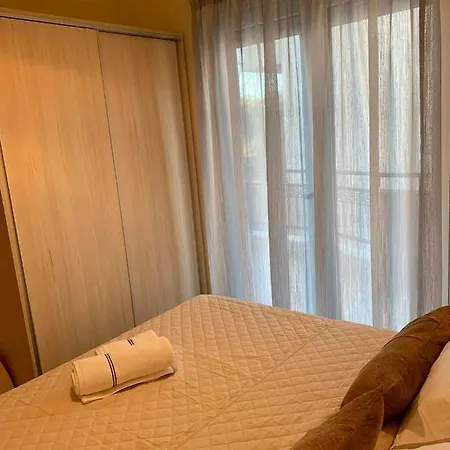 Athinas Διαμέρισμα Λιμένας