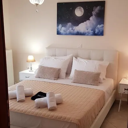 Athinas Διαμέρισμα Λιμένας