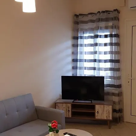 Athinas Διαμέρισμα Λιμένας