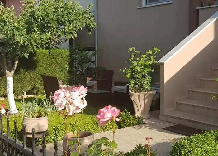 Athinas Apartament *